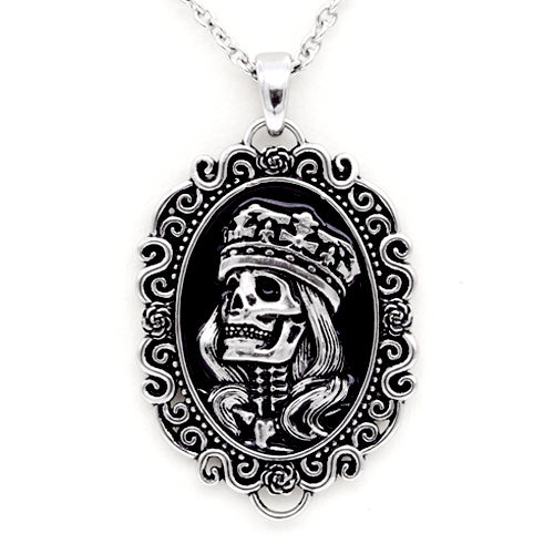 The Skull King Cameo Necklace