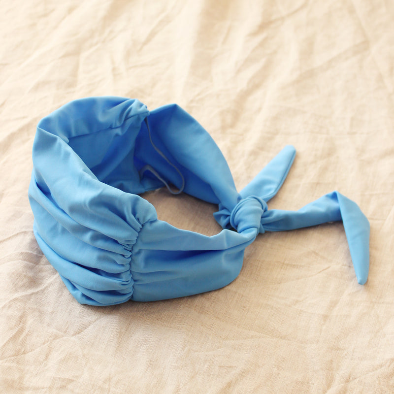 MASKANA UV50 Waterproof Gaiter Face Mask, in Periwinkle Blue