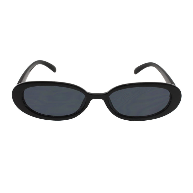 MQ Blair Sunglasses in Black / Smoke